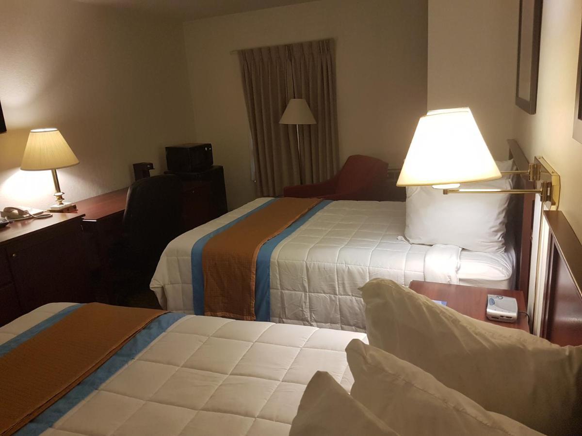 Ba Hotel Red Deer Eksteriør billede