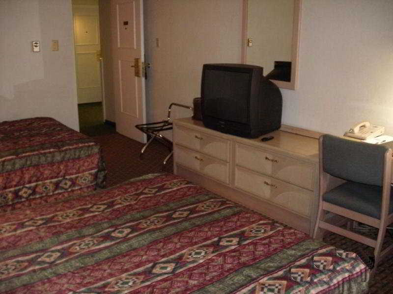Ba Hotel Red Deer Eksteriør billede