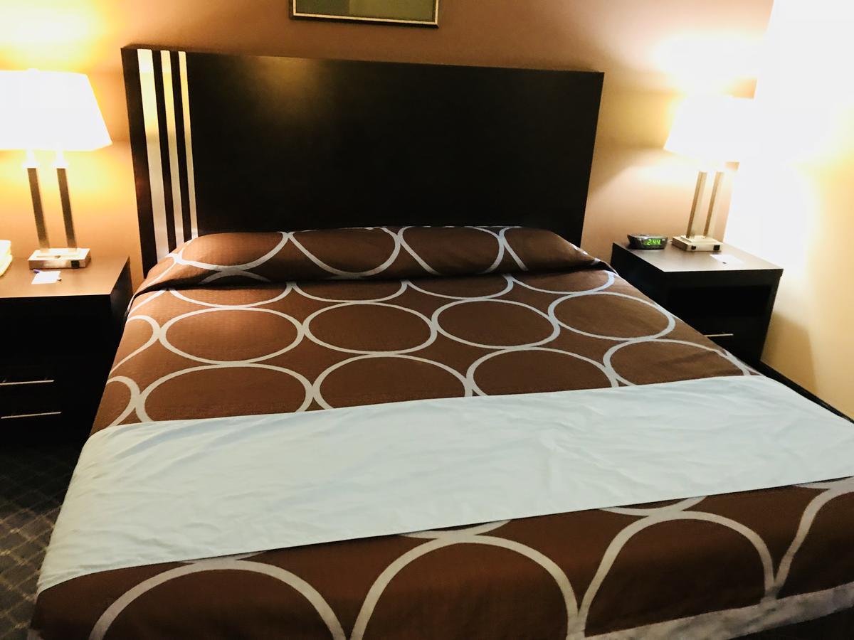 Ba Hotel Red Deer Eksteriør billede