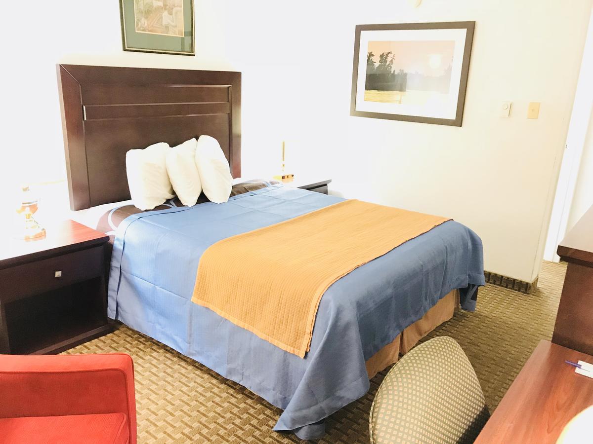 Ba Hotel Red Deer Eksteriør billede