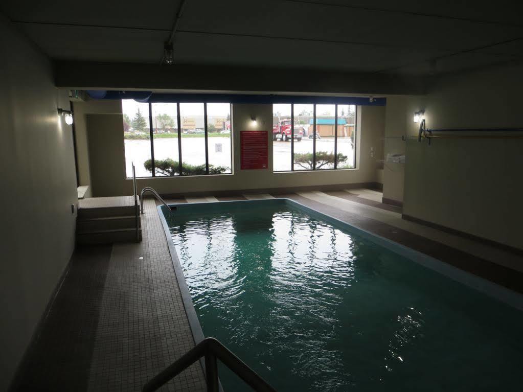 Ba Hotel Red Deer Eksteriør billede